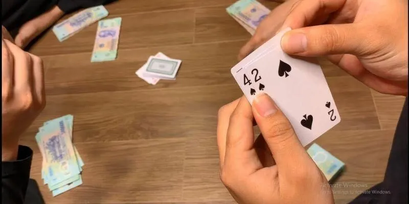 Quy tắc chia bài và trách nhiệm nhà cầm chương
